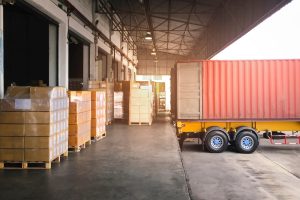 Shipping,Cargo,Container.trailer,Truck,Parked,Loading,Package,Boxes,At,Dock